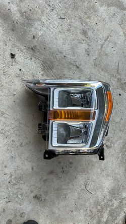 Ford F150 2021 2022 2023  Left Halogen Headlight Headlamp