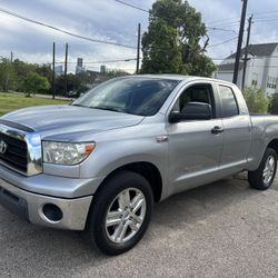 Toyota Tundra 