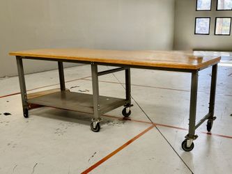 ULINE SHIPPING TABLE