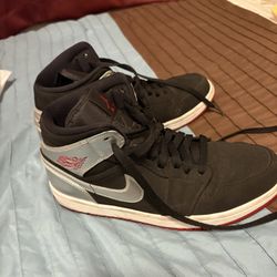 Air Jordan’s (no box) 