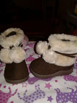 Brown fur boots