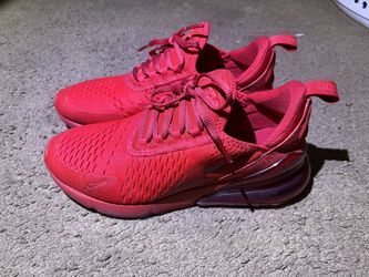 Nike 270