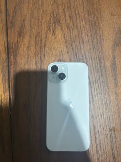 Apple iPhone 15