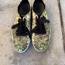Tenis Gucci  Talla 10 