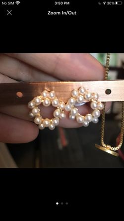 pearl earrings