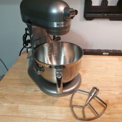 KitchenAid Professional KP26M9PCCU 6-Quart Bowl Lift Stand Mixer 590W 