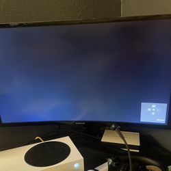 27” Curved Monitor