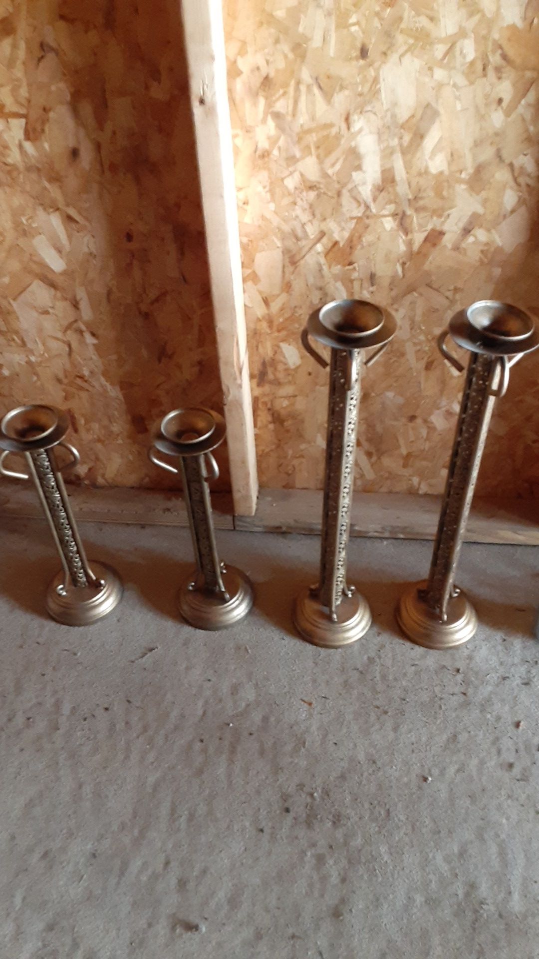 Candle holder