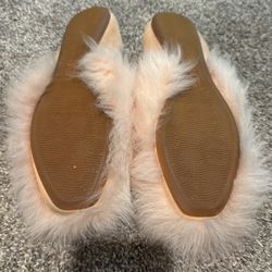 Pink Ugg Slippers 