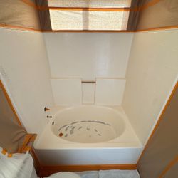 Fiberglass Bathtub XL Walls Enclosure Reglaze