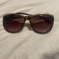 Woman’s Coach Sunglasses