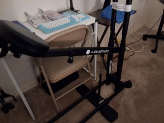 D B Method Squat Machine...Brand New