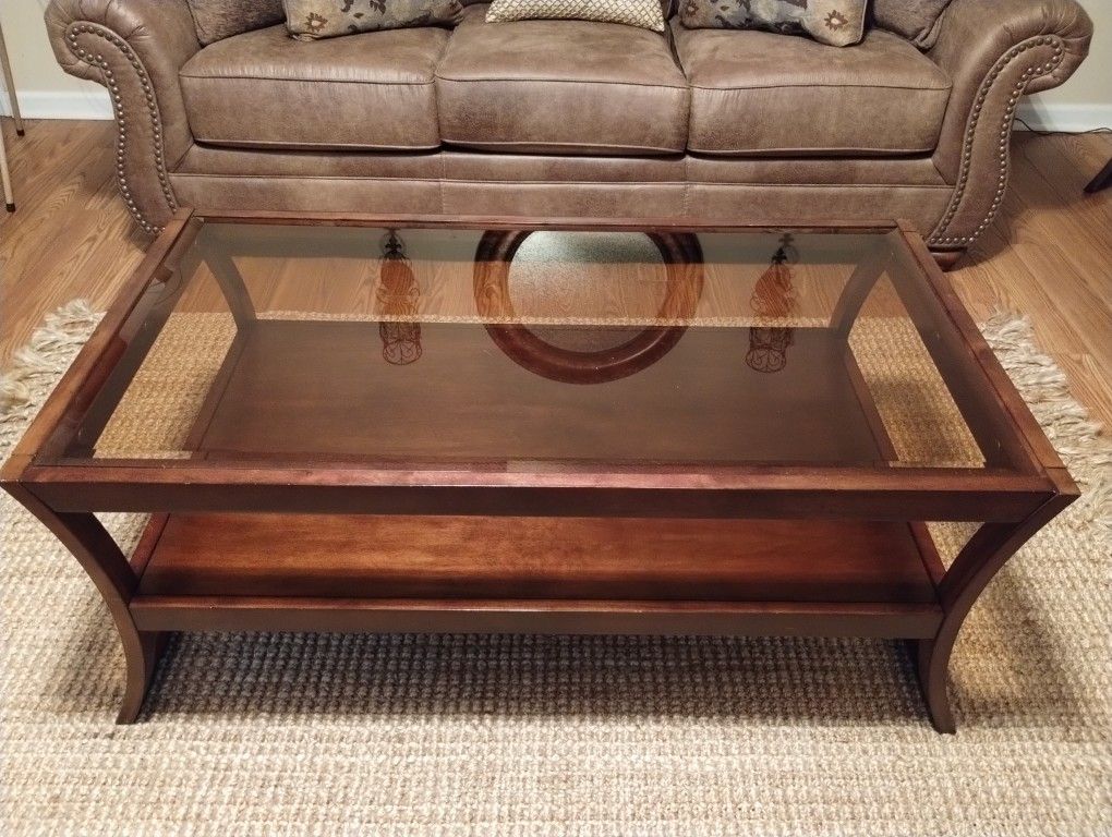 Coffee Table And Two Sides End Tables