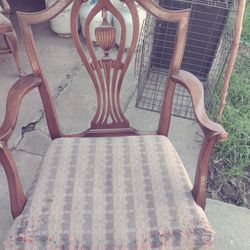 4 Very Antique Real Wood Chairs