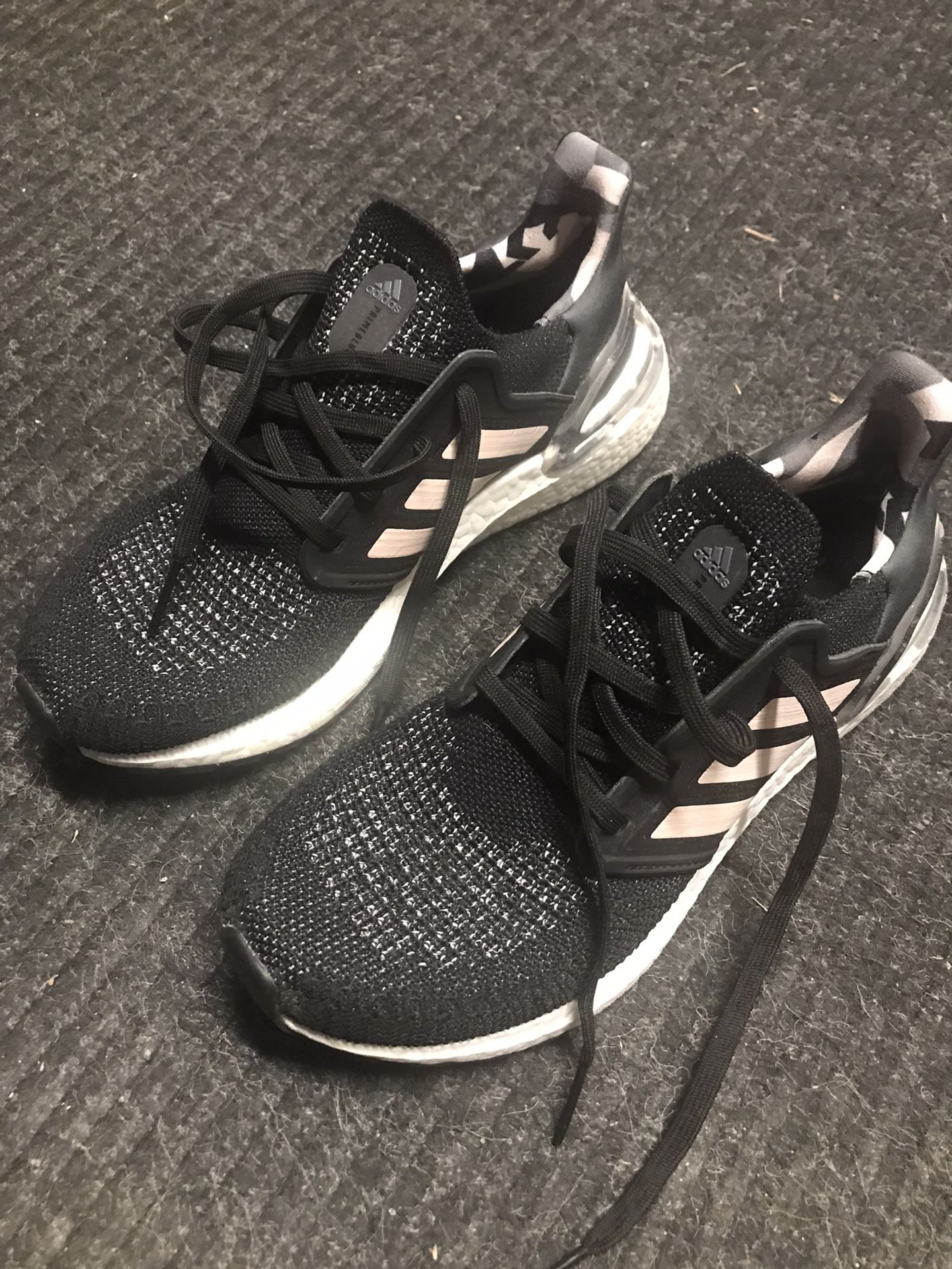 Running Shoes