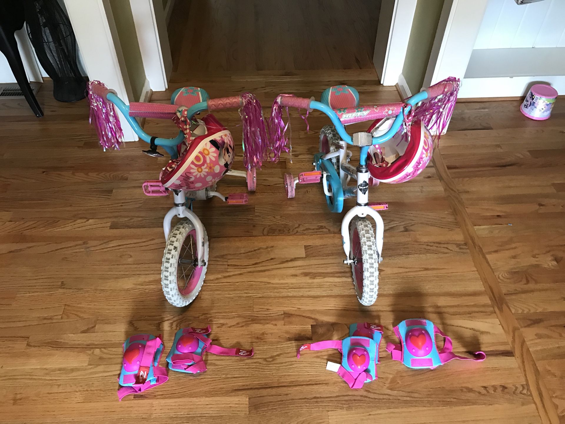 Girls bikes, Helmets, knee pads and elbow pads, and toy quads