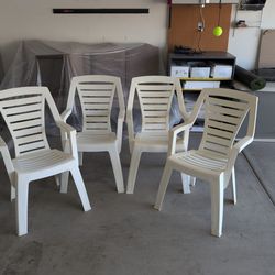 Outdoor Plastic Chairs