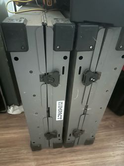 Dog crate