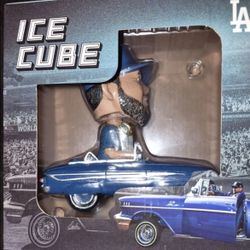 Ice Cube Bobble Head 