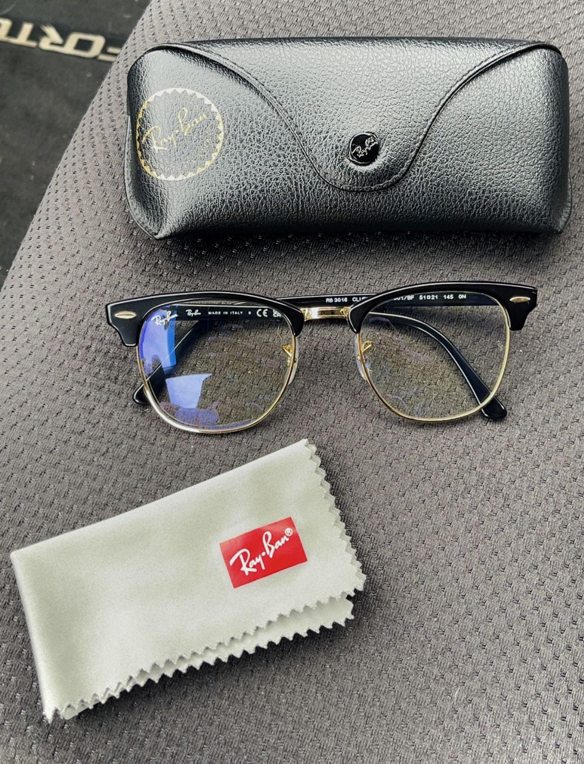 Ray-Ban Club-master Glasses