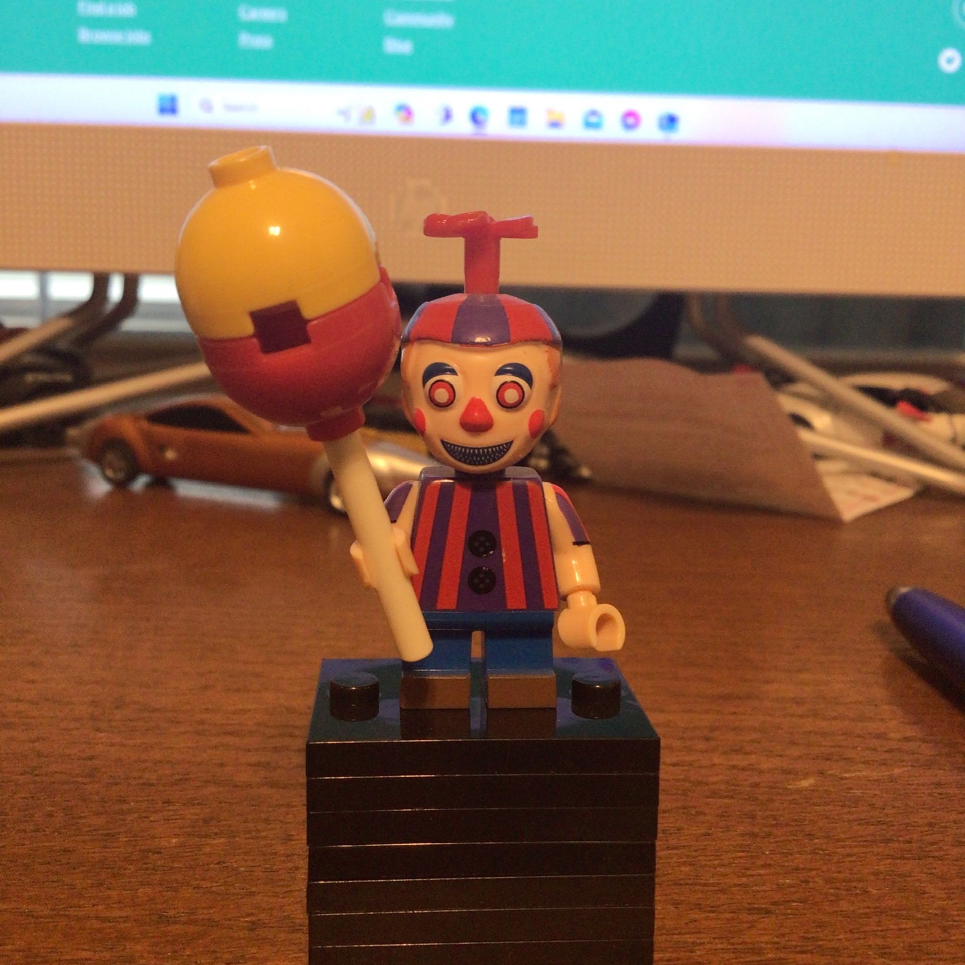 Lego Compatible Balloon Boy (F.N.A.F)