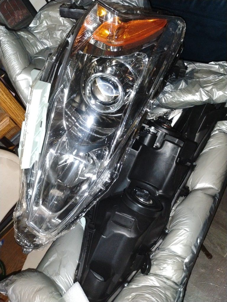 Nissan Headlights