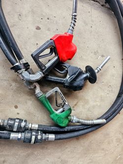 Gas Pump Nozzles With Break Away Hose (3)