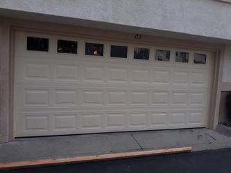 Garage door nueva y usadas