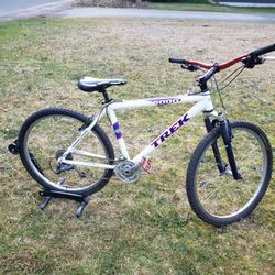 Trek Dirt Jumper And Trials Bike for Sale in Snohomish WA OfferUp