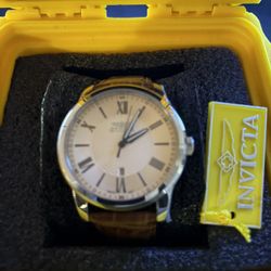 Invicta Men’s Watch Leather Band 