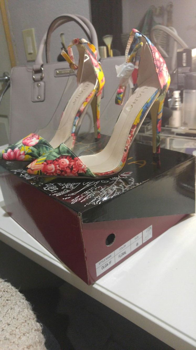 High heels ðŸ‘