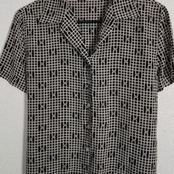 Women’s Halston button-up shirt Size 12