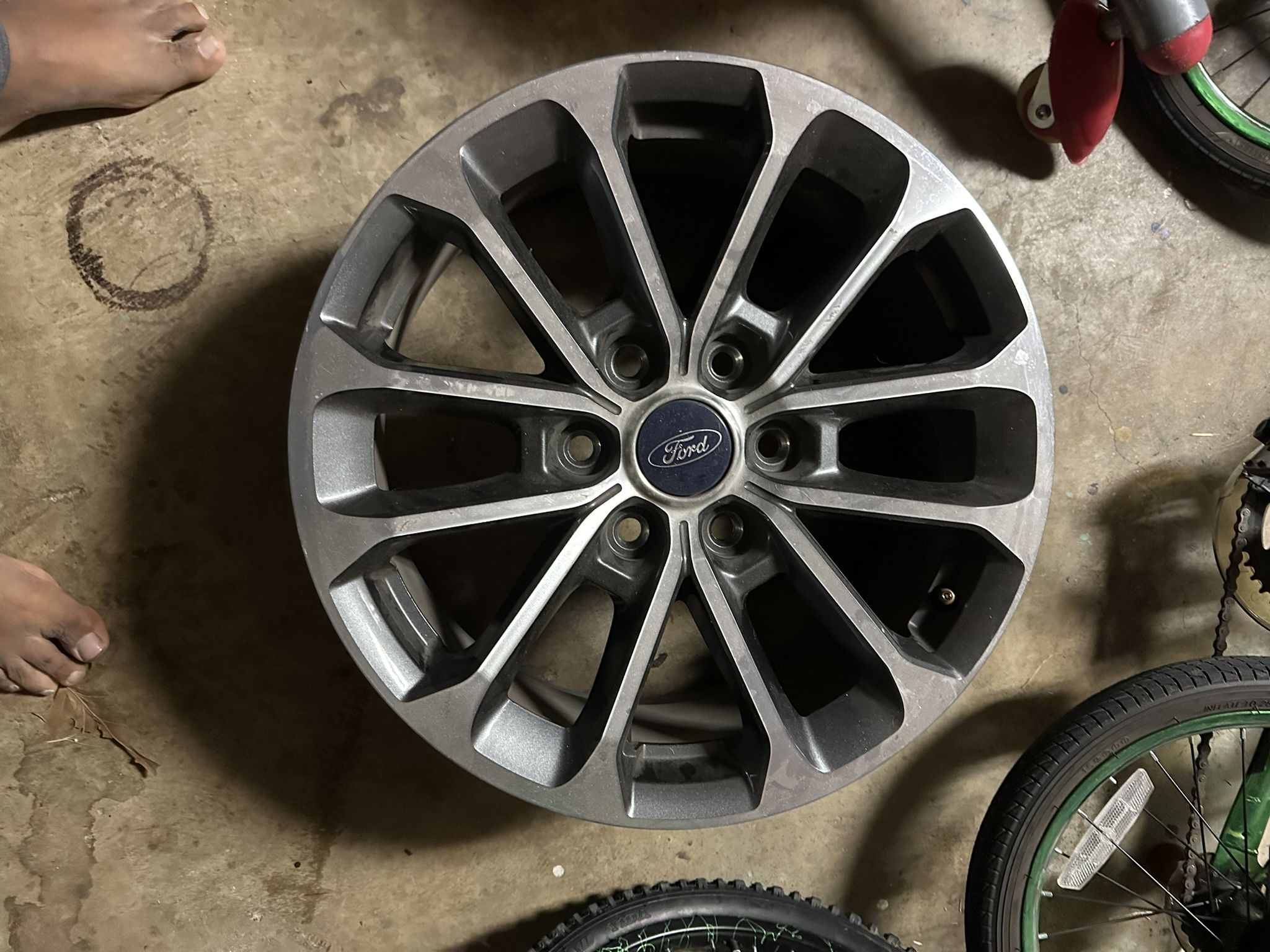 (2) 2020 Ford f150 18” Wheels