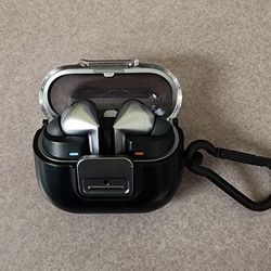 Galaxy Bud Pro 3 With Case