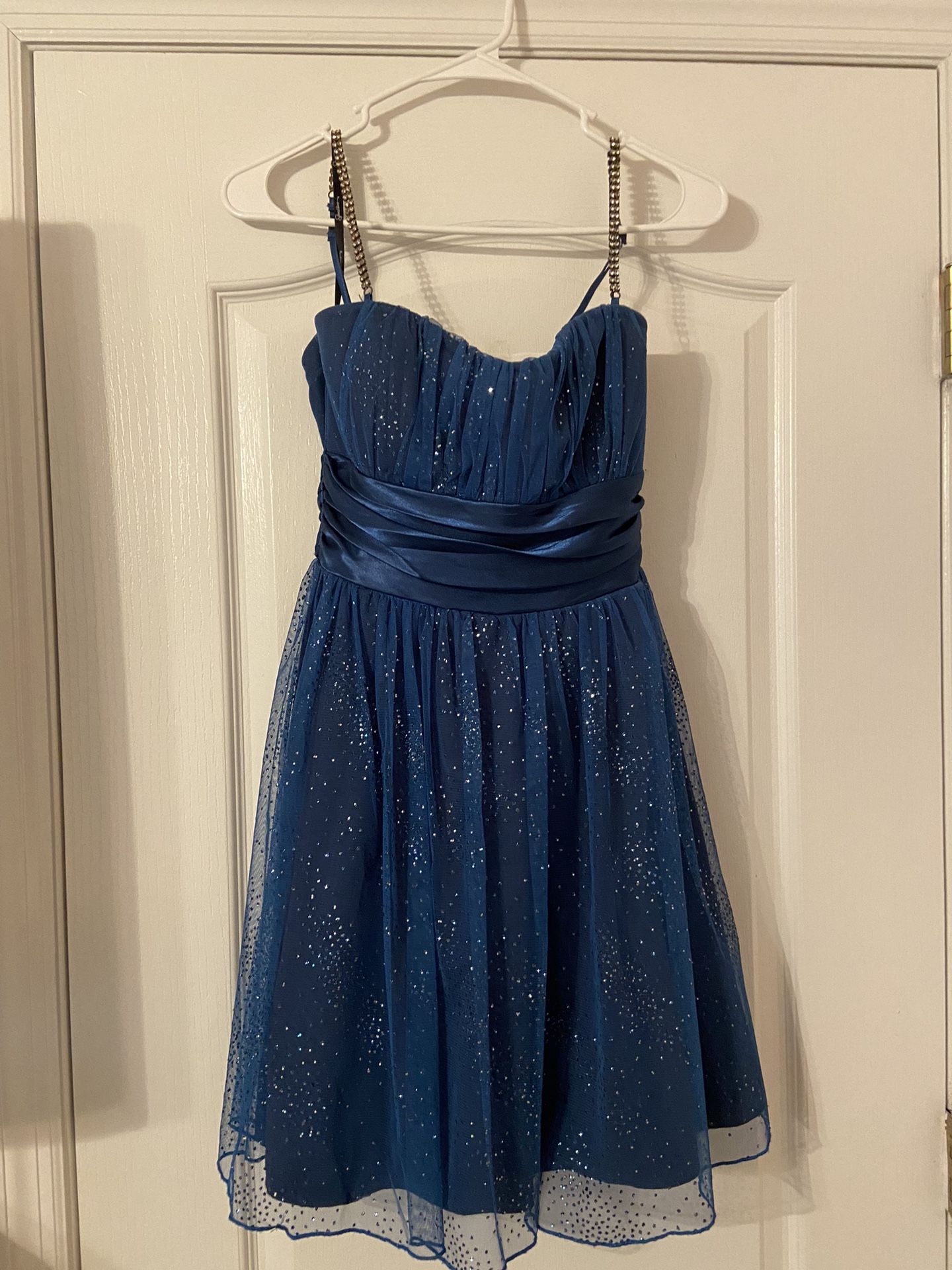 Pretty, Blue Sparkly Dress