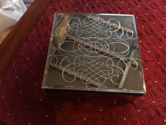 Jewelry holder