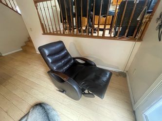 Reclining chair