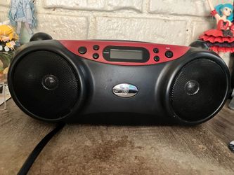 Blackweb CD Player/Radio (with Bluetooth)