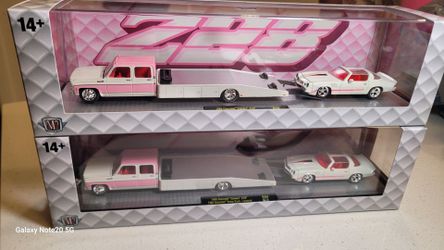 1/64th M2 Auto Haulers R99 1980 Chevrolet Camaro Z/28 & 1980 Chevy Ramp Truck