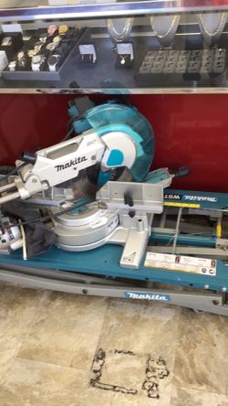 Makita