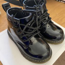 Piper Fin black Boots 