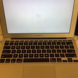 Apple MacBook Air 11" 2013 A1465, Used Needs To Be Restarted 