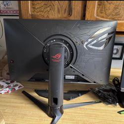 ROG Gaming Monitor 27 