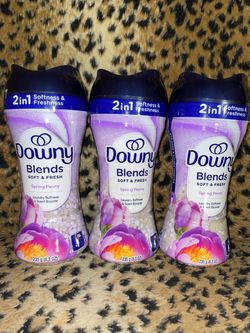 3🔥8.3 Oz Downy laundry scent booster all 3 for $15 firm on price