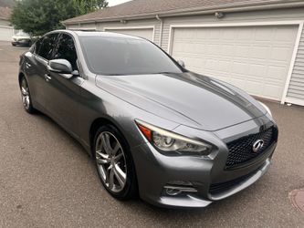 2015 Infiniti Q50
