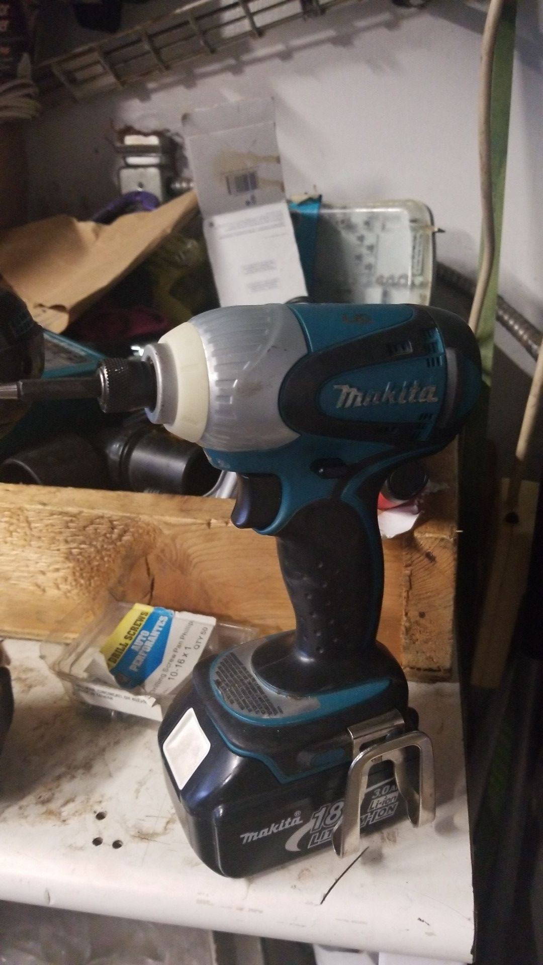 2 Makita drills with battery and charger