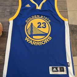 Perfect Condition Warriors NBA Jersey 