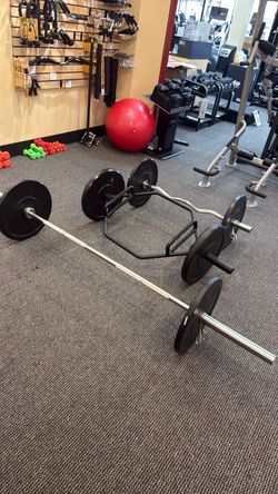 Barbells, hex bars, etc