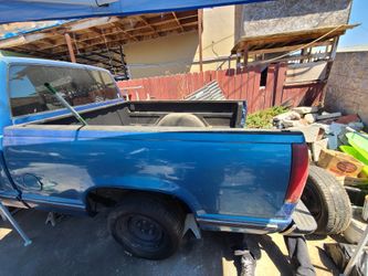 Chevy Silverado Short Bed  Obs