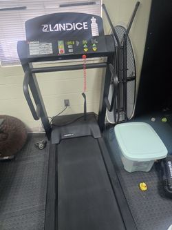 Landice L7 Treadmill